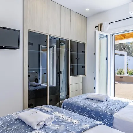 Grace Skopelos Town